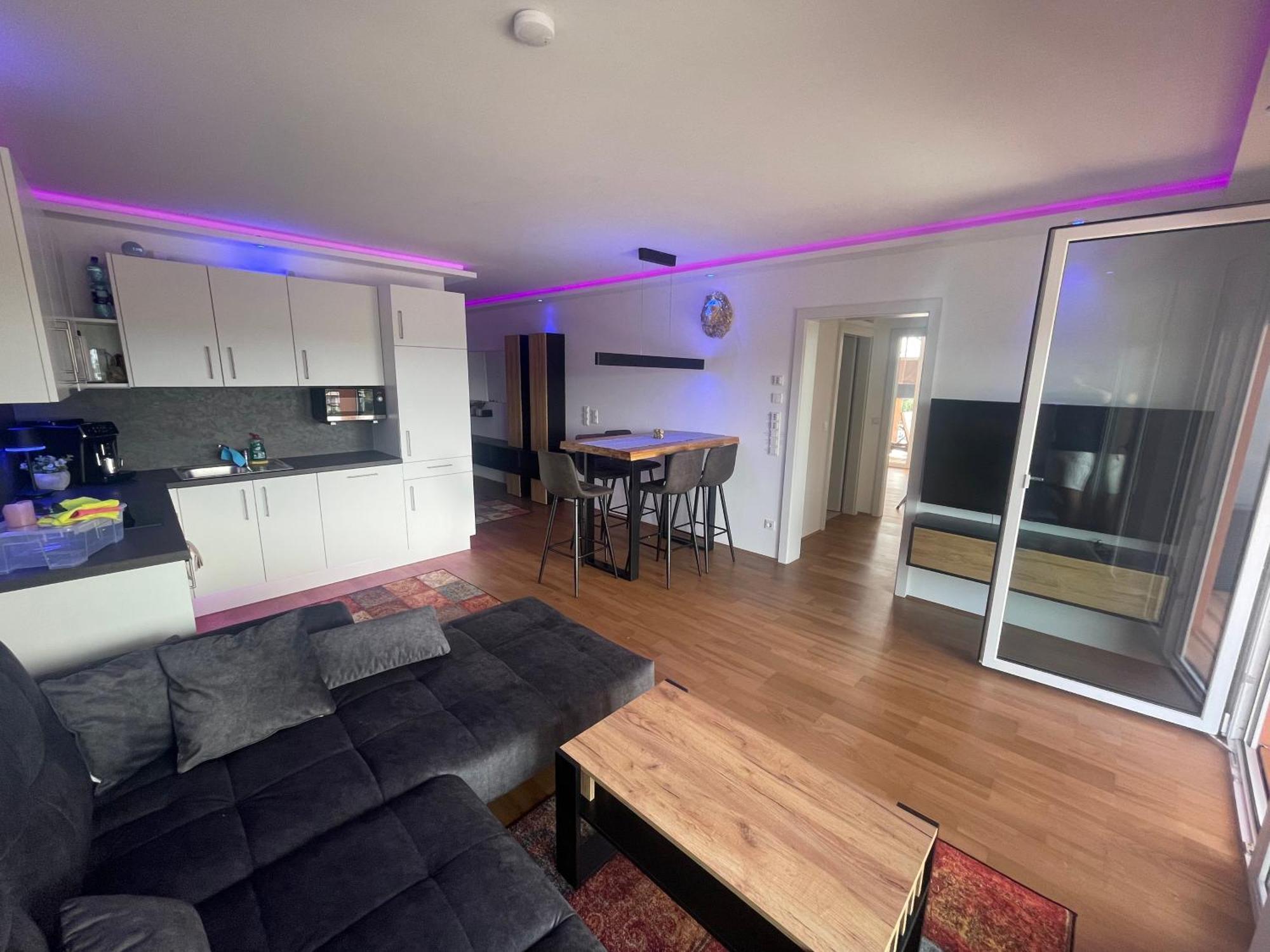 100 Qm Penthouse, Self-Check-In, 2 Parkplaetze Lejlighed Graz Eksteriør billede