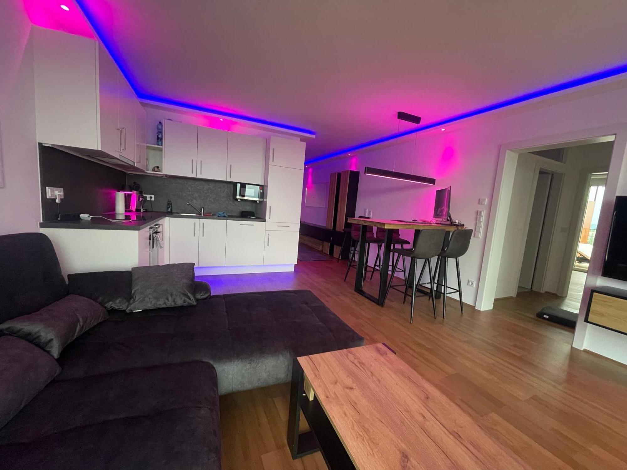 100 Qm Penthouse, Self-Check-In, 2 Parkplaetze Lejlighed Graz Eksteriør billede